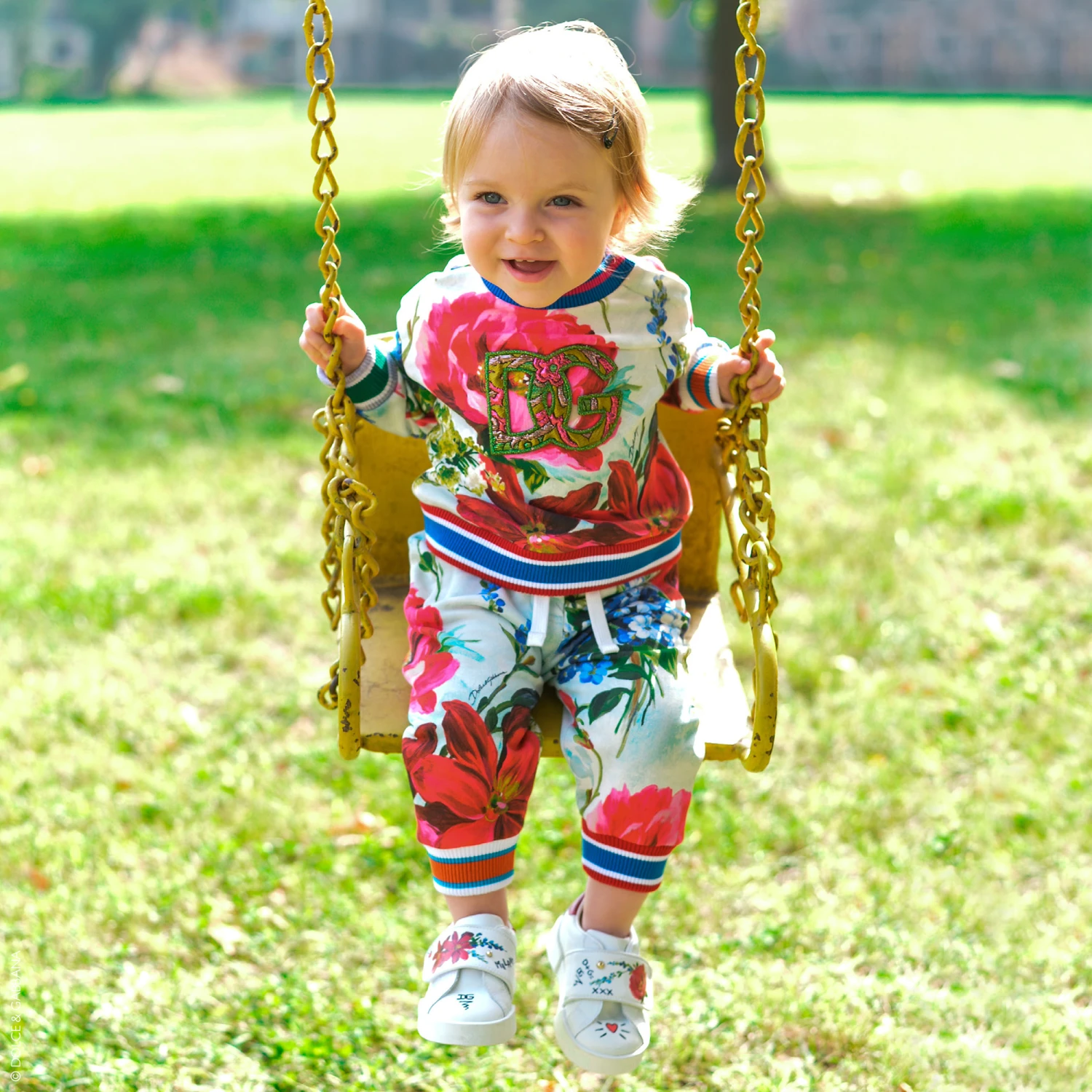 Dolce & Gabbana Baby Girls Garden Sweatshirt 2 Dolce & Gabbana Baby Girls Garden Sweatshirt - Image 2